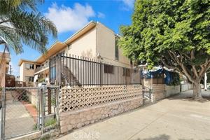 featured image of 959 S Soto St #5