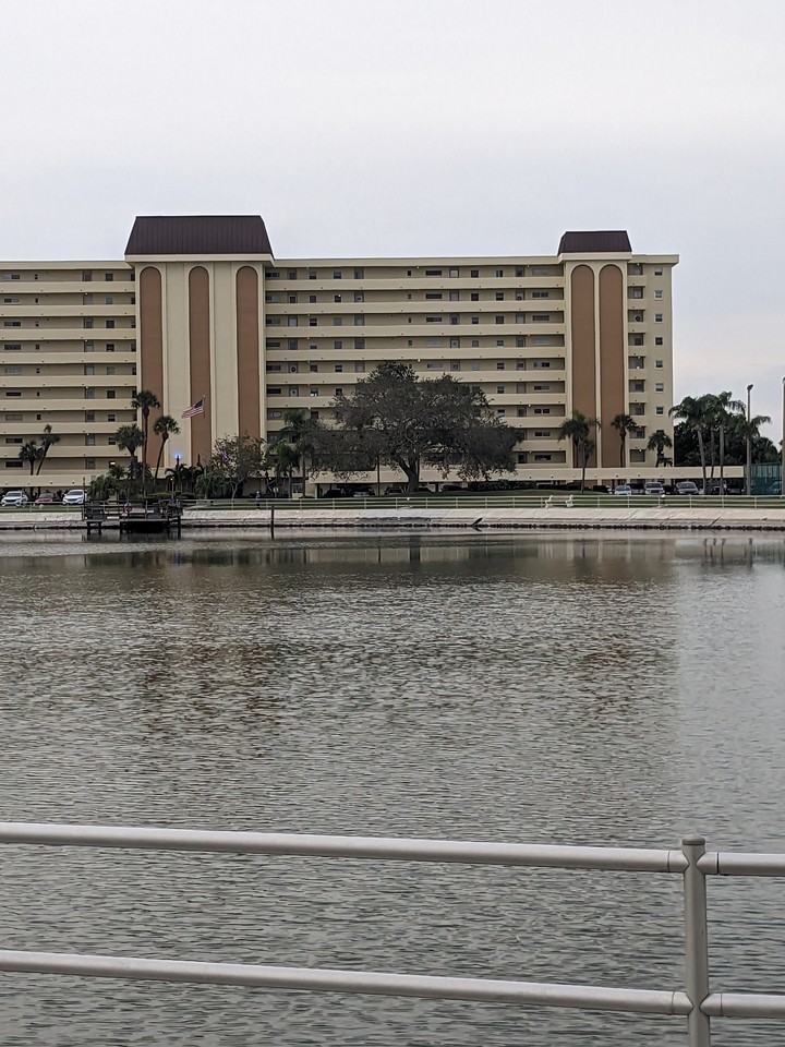 4575 Cove Cir - Photo 3 of 16