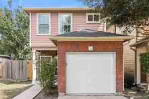featured image of 7838 Dyer St
