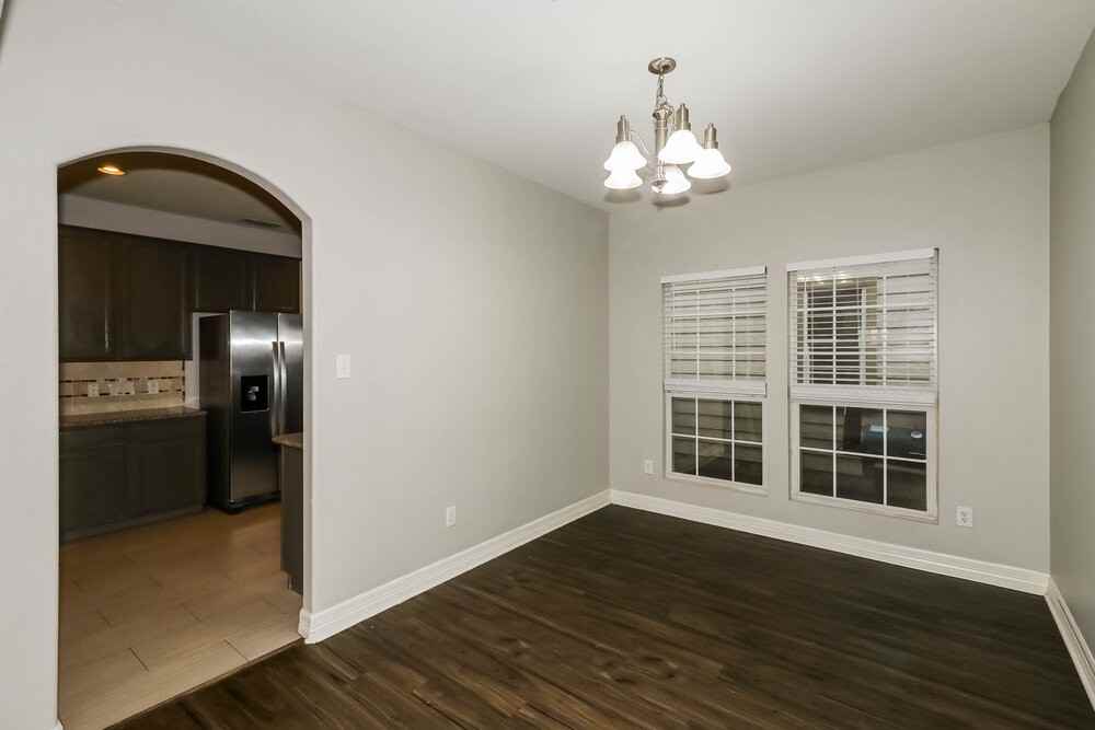 7838 Dyer St - Photo 7 of 17
