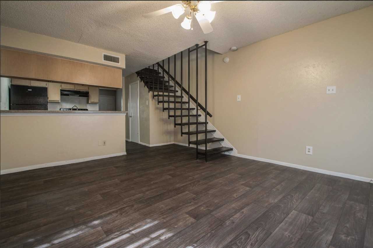 Ridgeway Dr & S Waterview Dr #207 - Photo 4 of 7