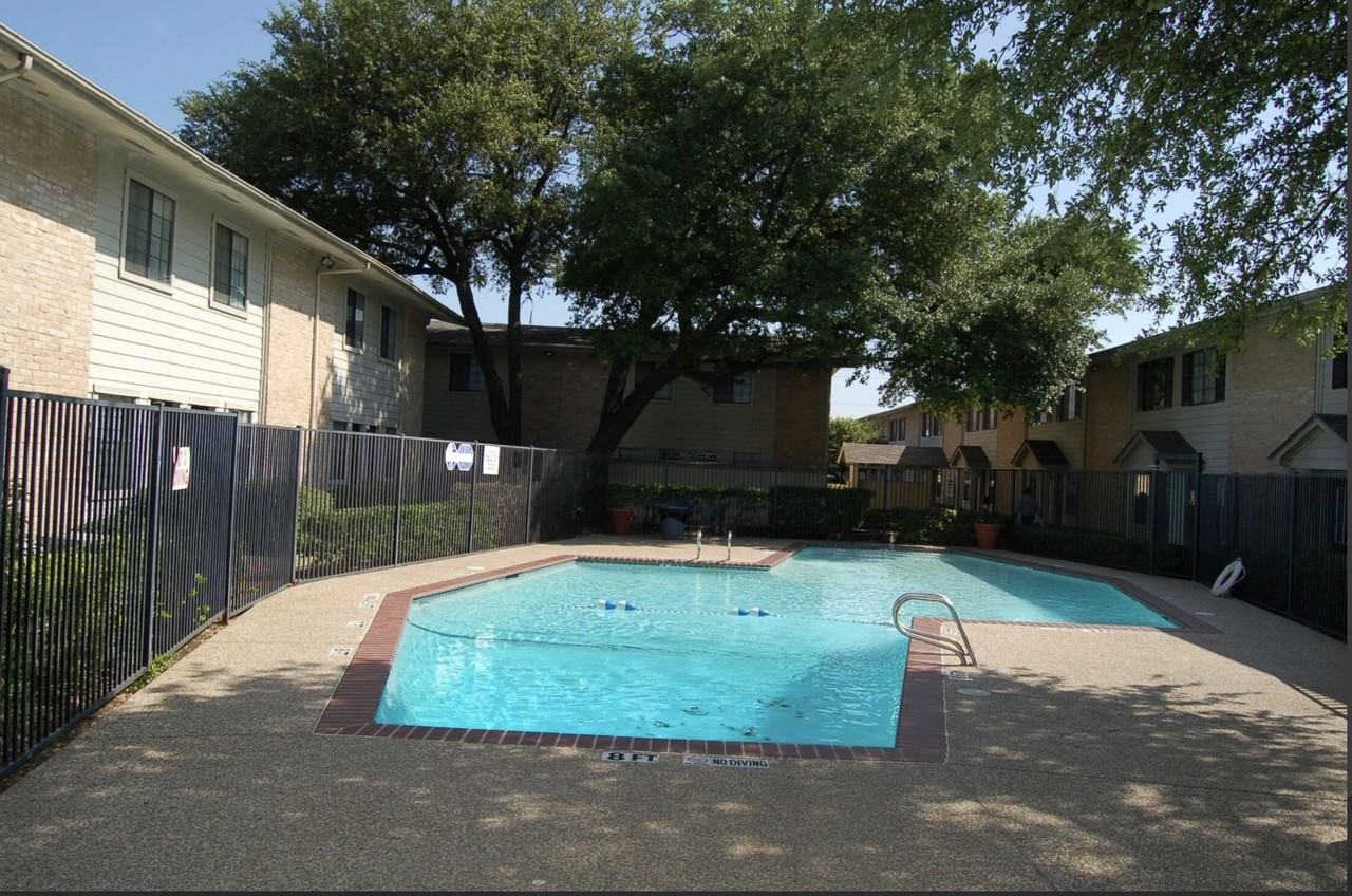 Ridgeway Dr & S Waterview Dr #207 - Photo 2 of 7