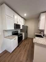 featured image of 750 Windsor Ct #302