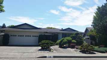 featured image of 19 Autumn Leaf Dr