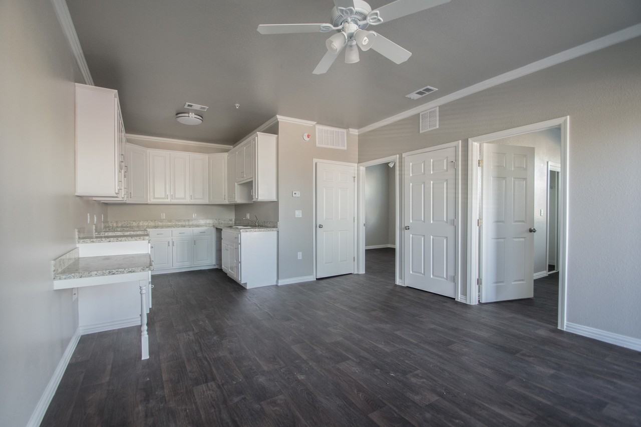 8550 West Spring Valley Road 232 - Photo 2 of 12