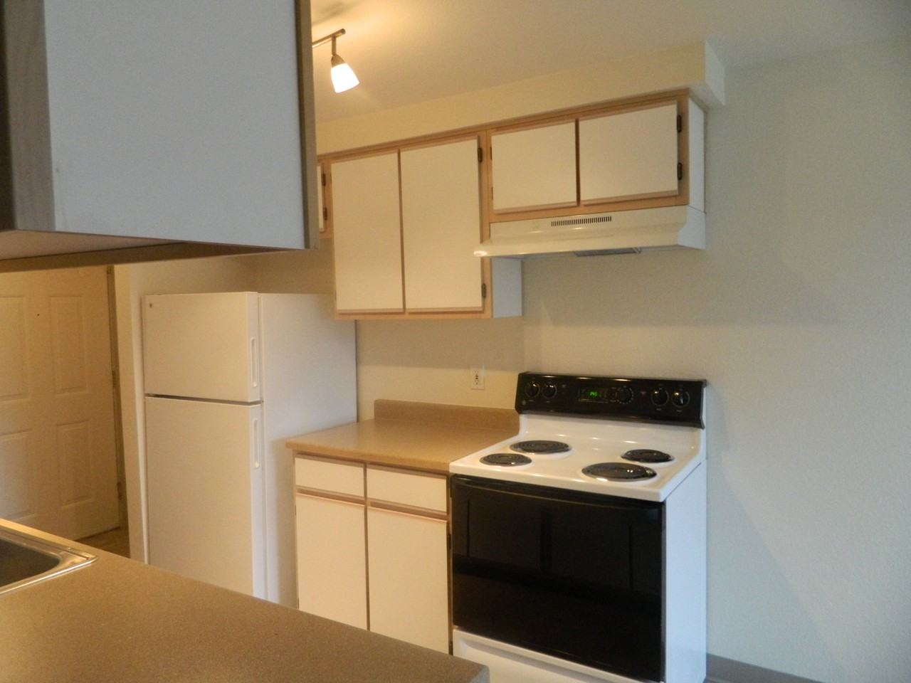 Springwater Trail Apartments - Photo 6 of 27