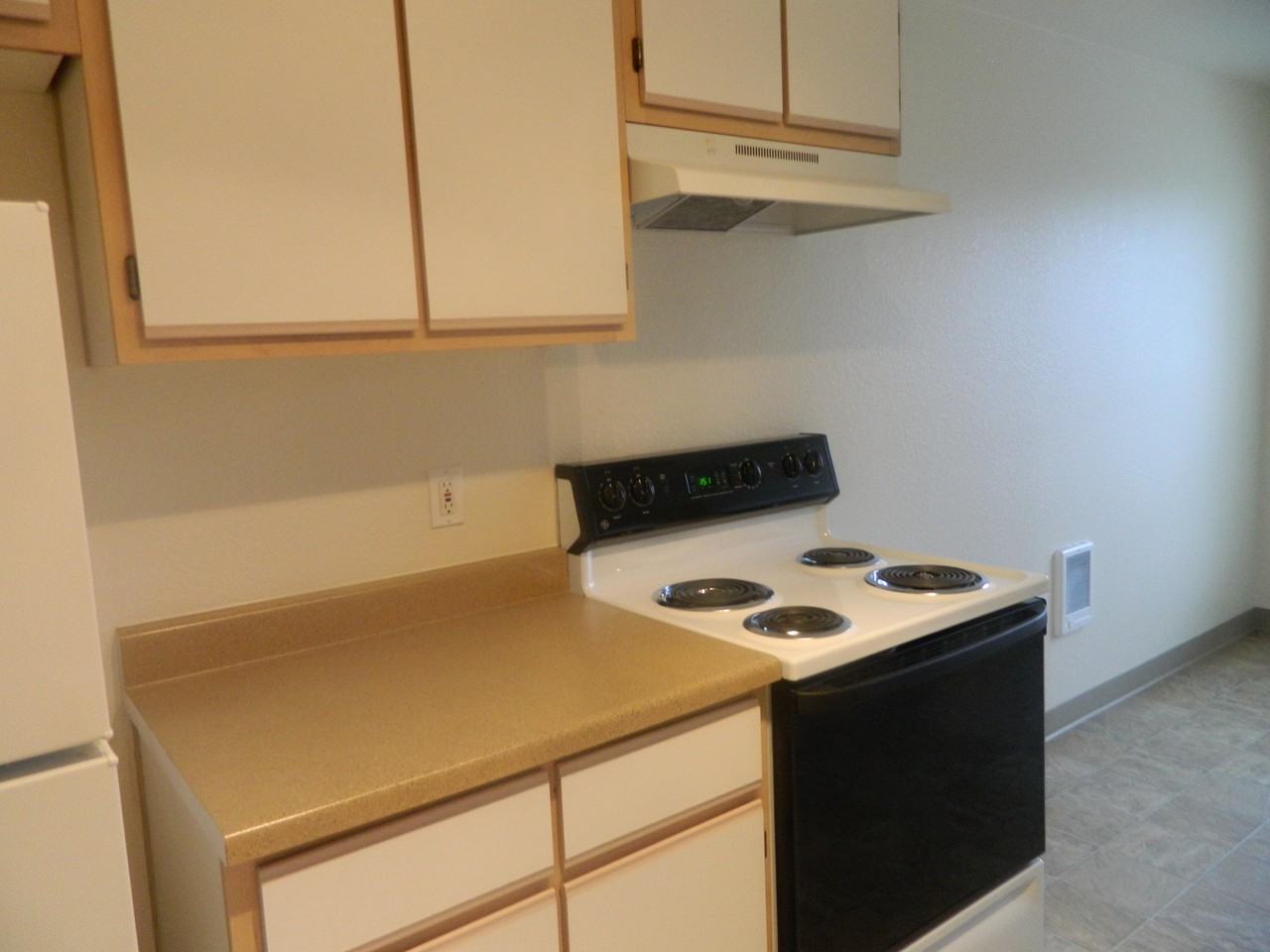 Springwater Trail Apartments - Photo 7 of 27