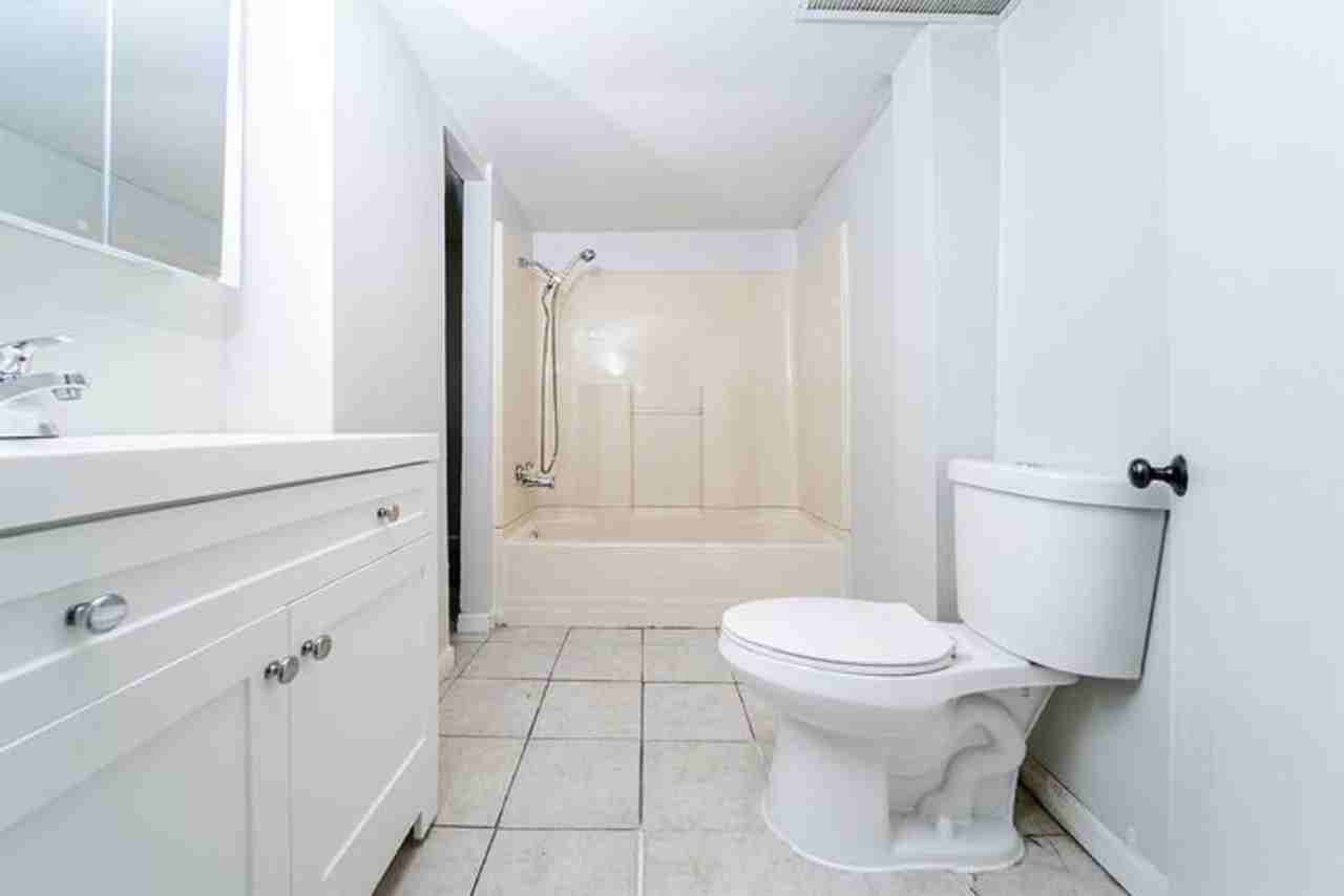 169 Hutton St #1 - Photo 4 of 25