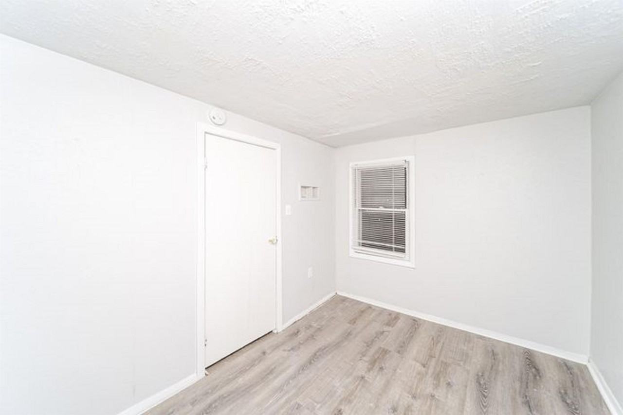 169 Hutton St #1 - Photo 7 of 25