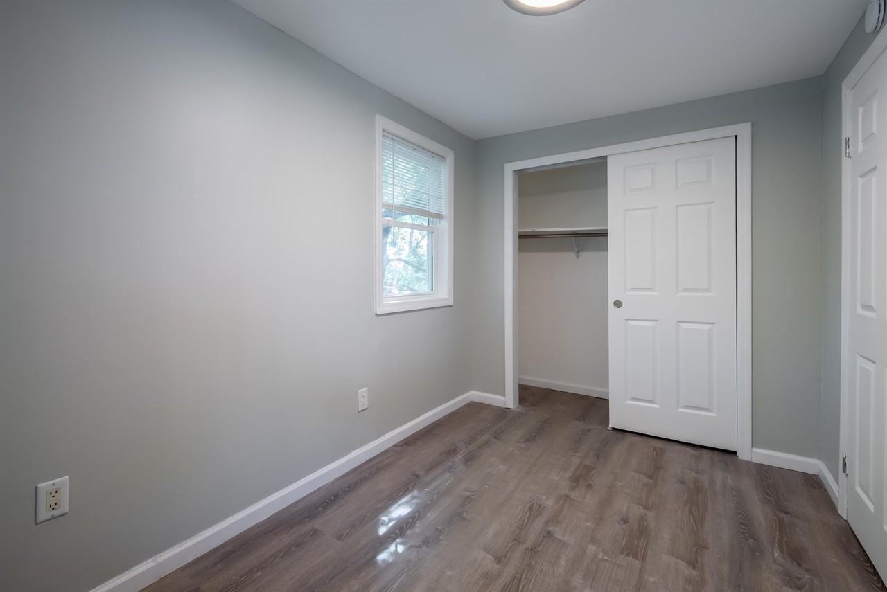 169 Hutton St #2 - Photo 7 of 27