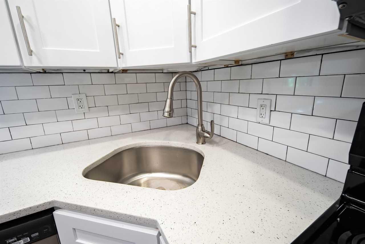 169 Hutton St #2 - Photo 5 of 27