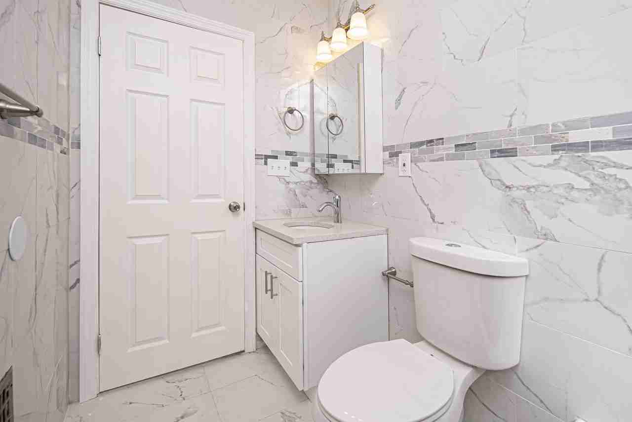 2302 12th St #2 - Photo 2 of 26