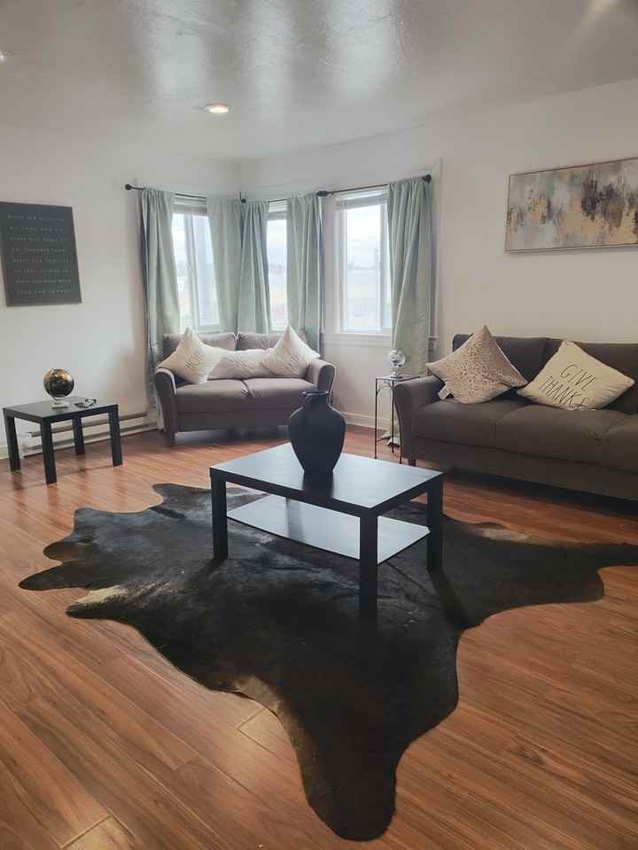 201 Paul Ave - Photo 3 of 45