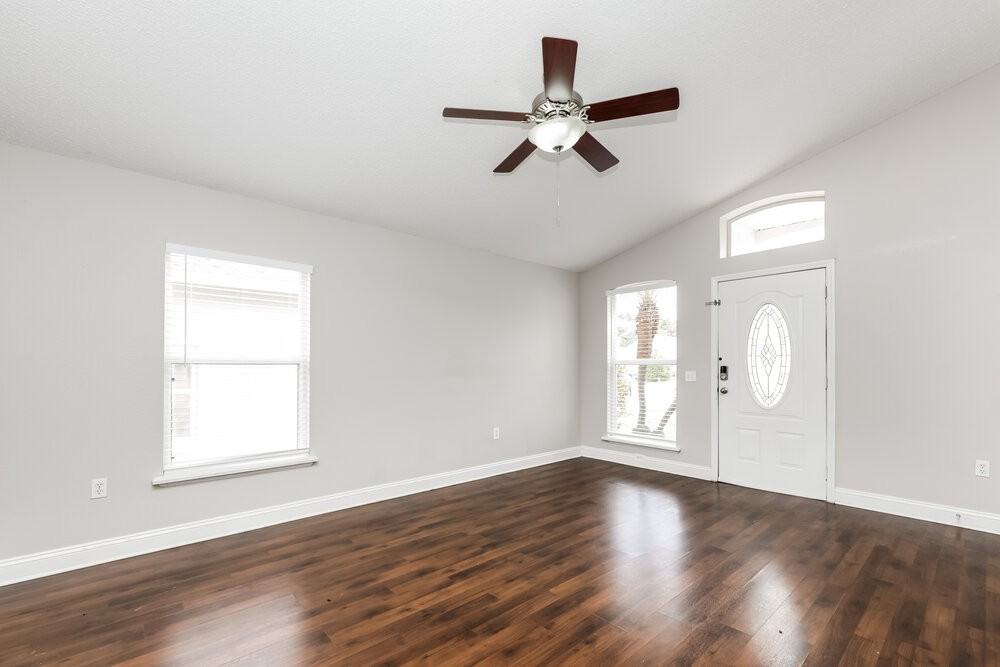 30555 Birdhouse Dr - Photo 3 of 16