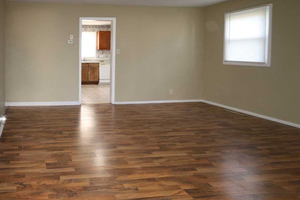 1909 Joanne Ln #A - Photo 3 of 15