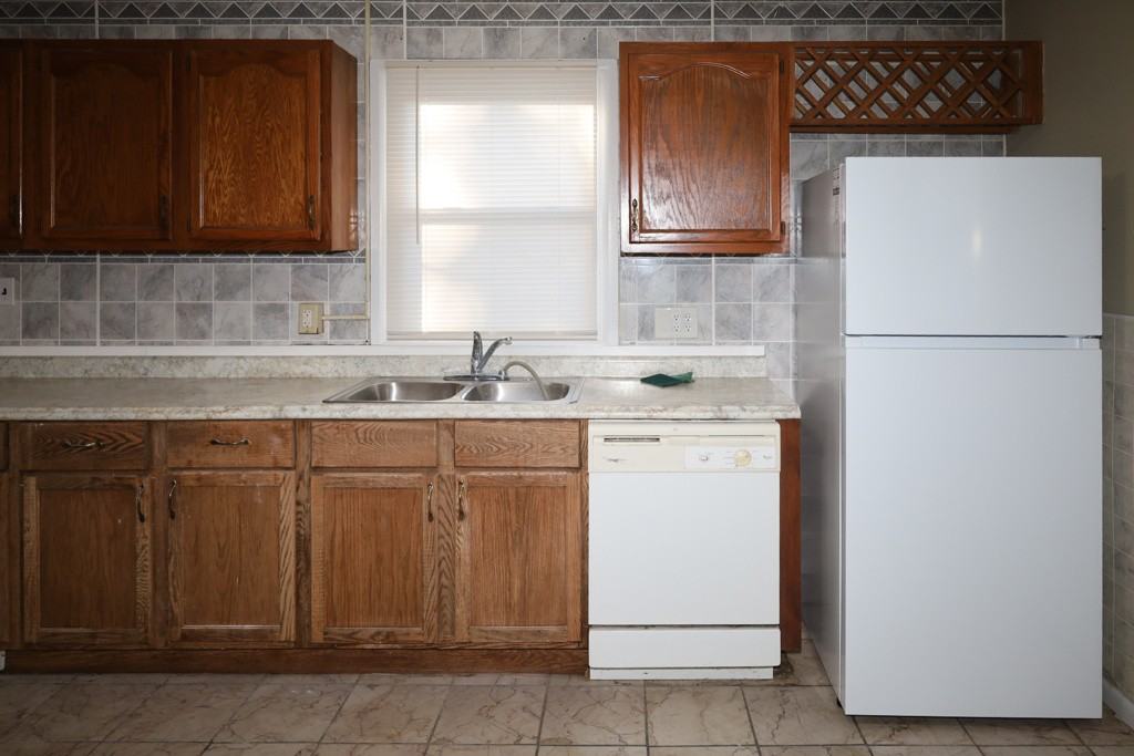 1909 Joanne Ln #A - Photo 5 of 15