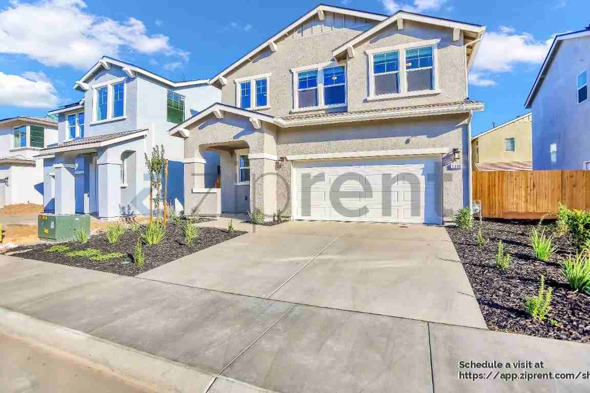 1330 W Prescott Ave - Photo 2 of 33