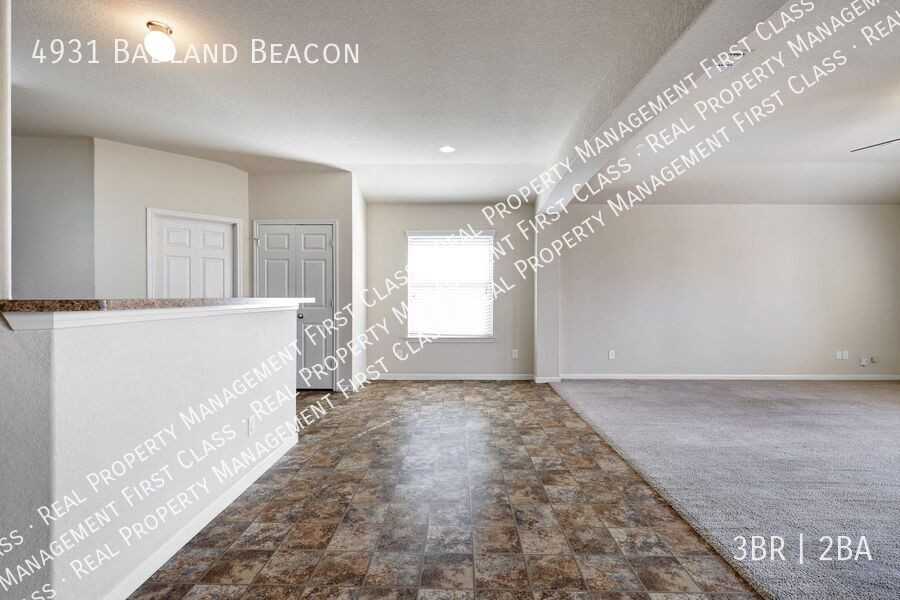 4931 Badland Beacon - Photo 7 of 29