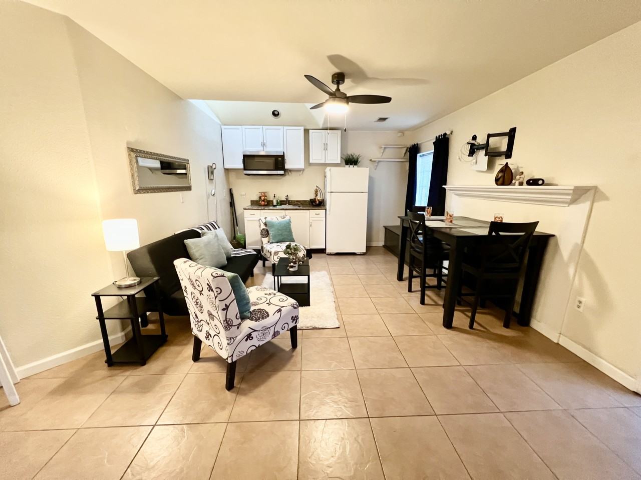 29058 Ruus Rd #1 - Photo 2 of 8