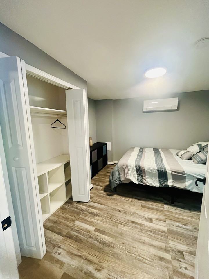 2400 57th Ave - Photo 6 of 15