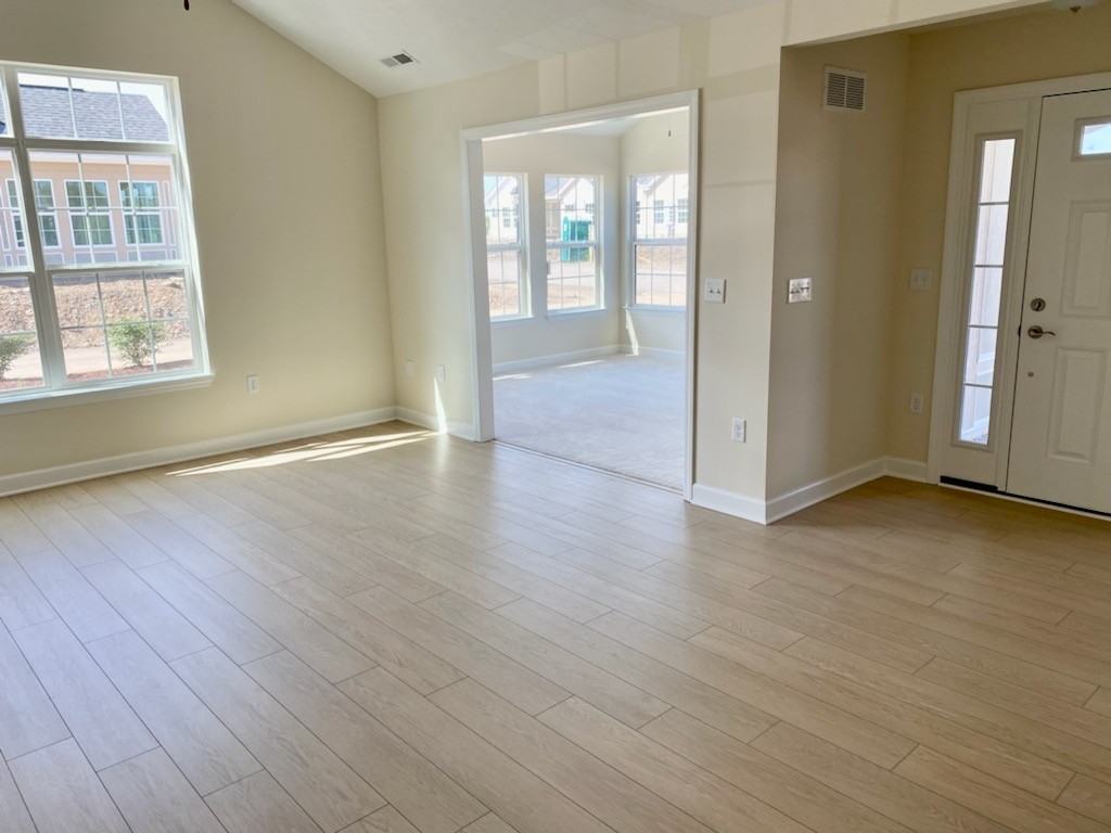 1172 Sandy Ridge Dr #NA - Photo 5 of 14