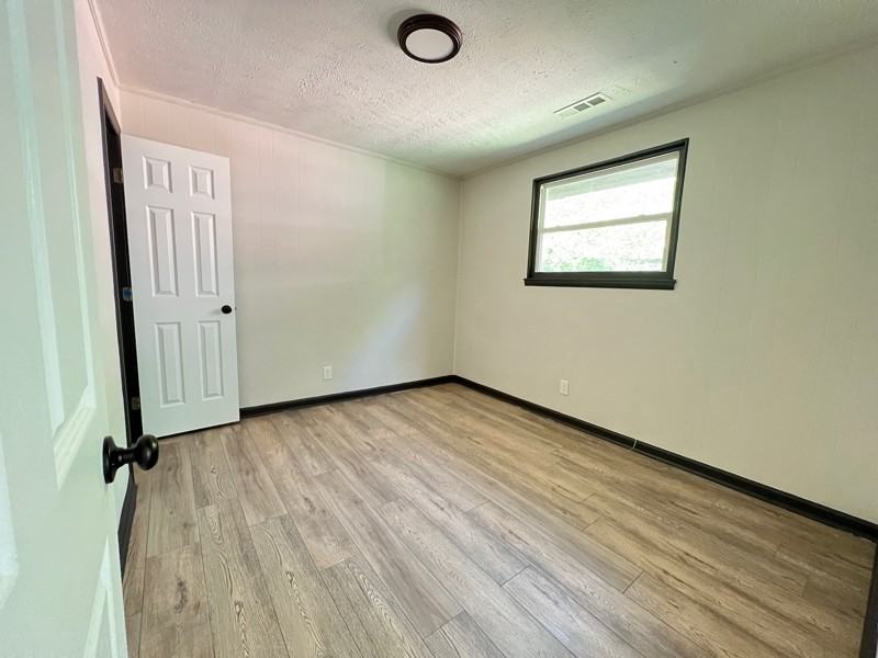 3010 Indiana Ave #A - Photo 7 of 11