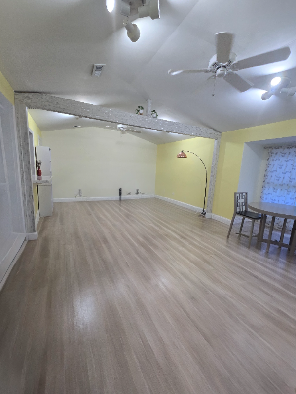 806 Bennett Rd - Photo 2 of 15