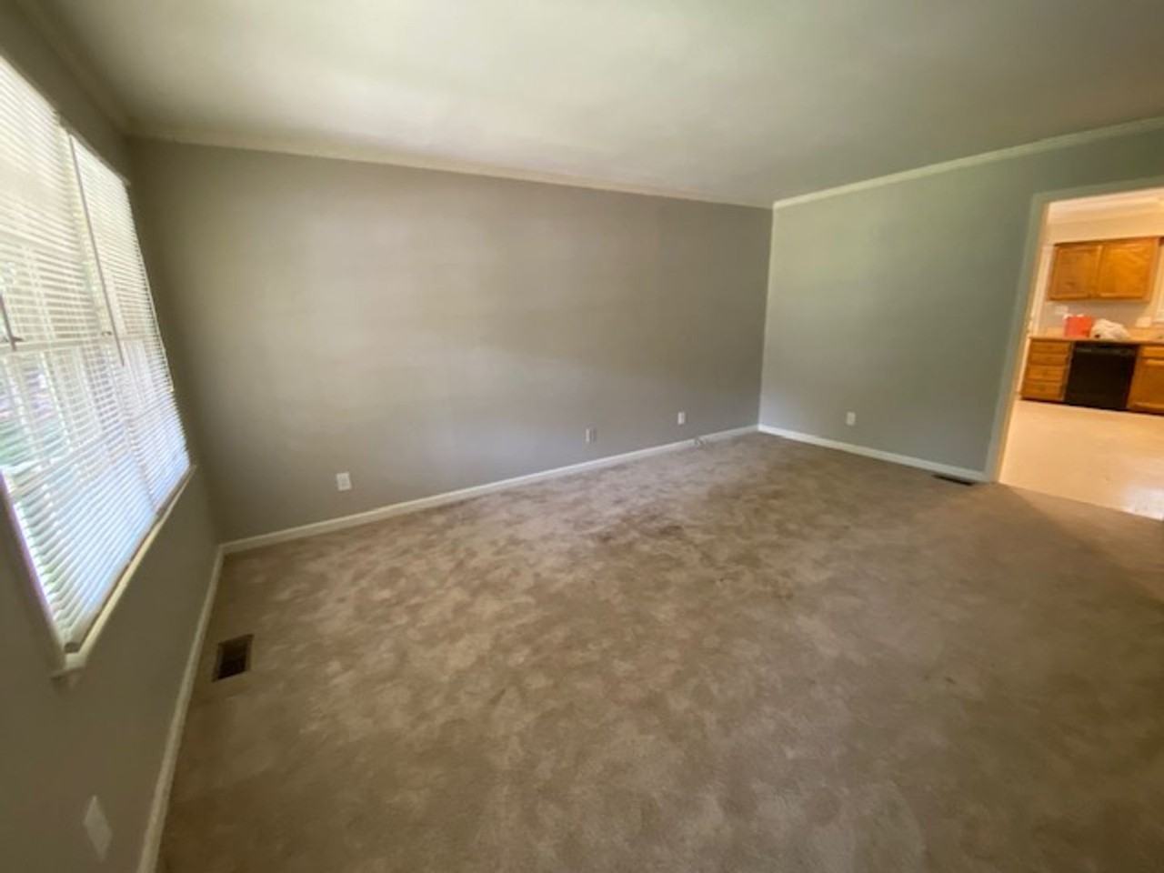 1816 Malone Road - Photo 3 of 14