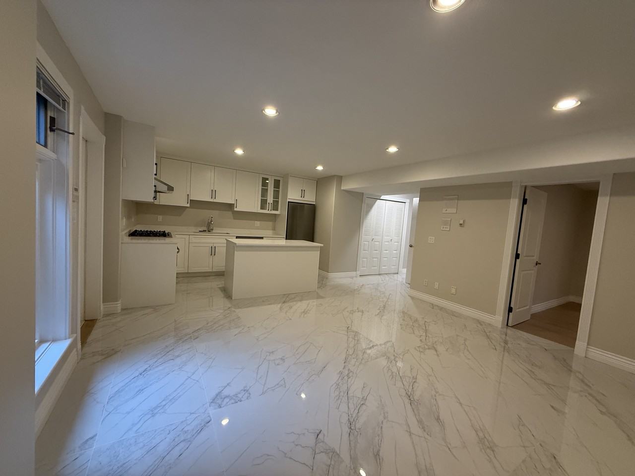 1319 Camwell Drive - Photo 2 of 16