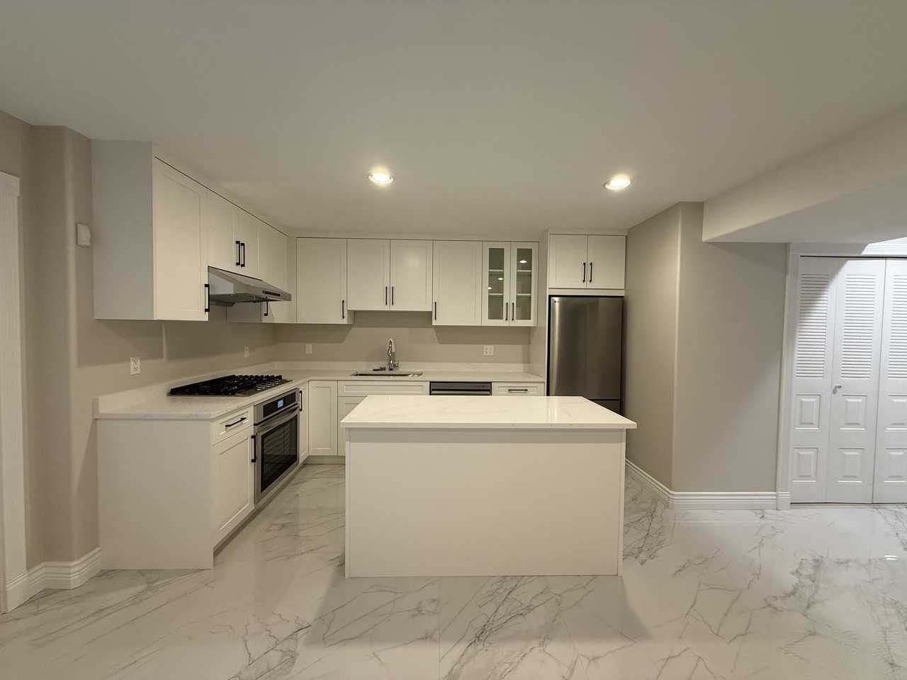 1319 Camwell Drive - Photo 3 of 16