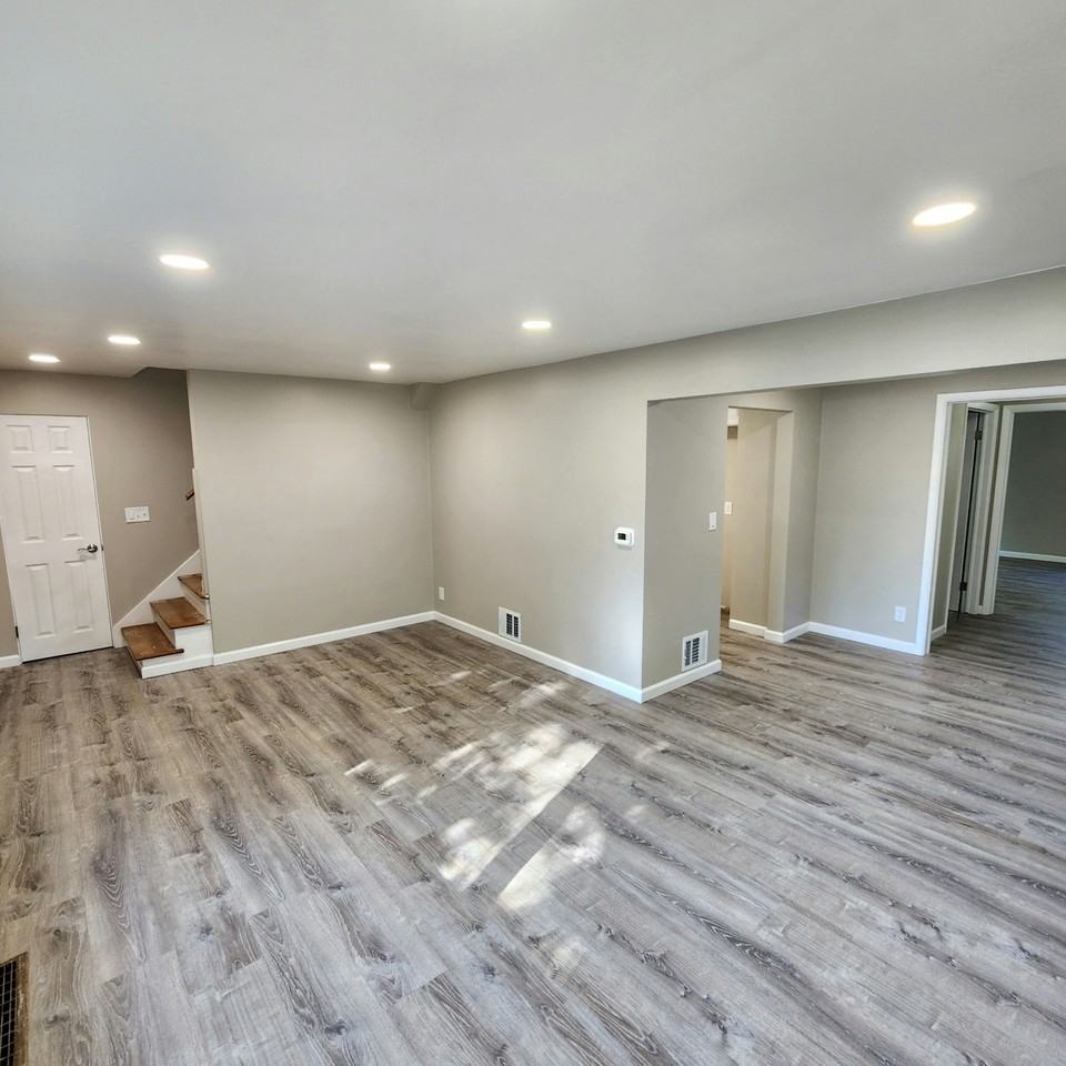 14 Fisher Road - Photo 3 of 22