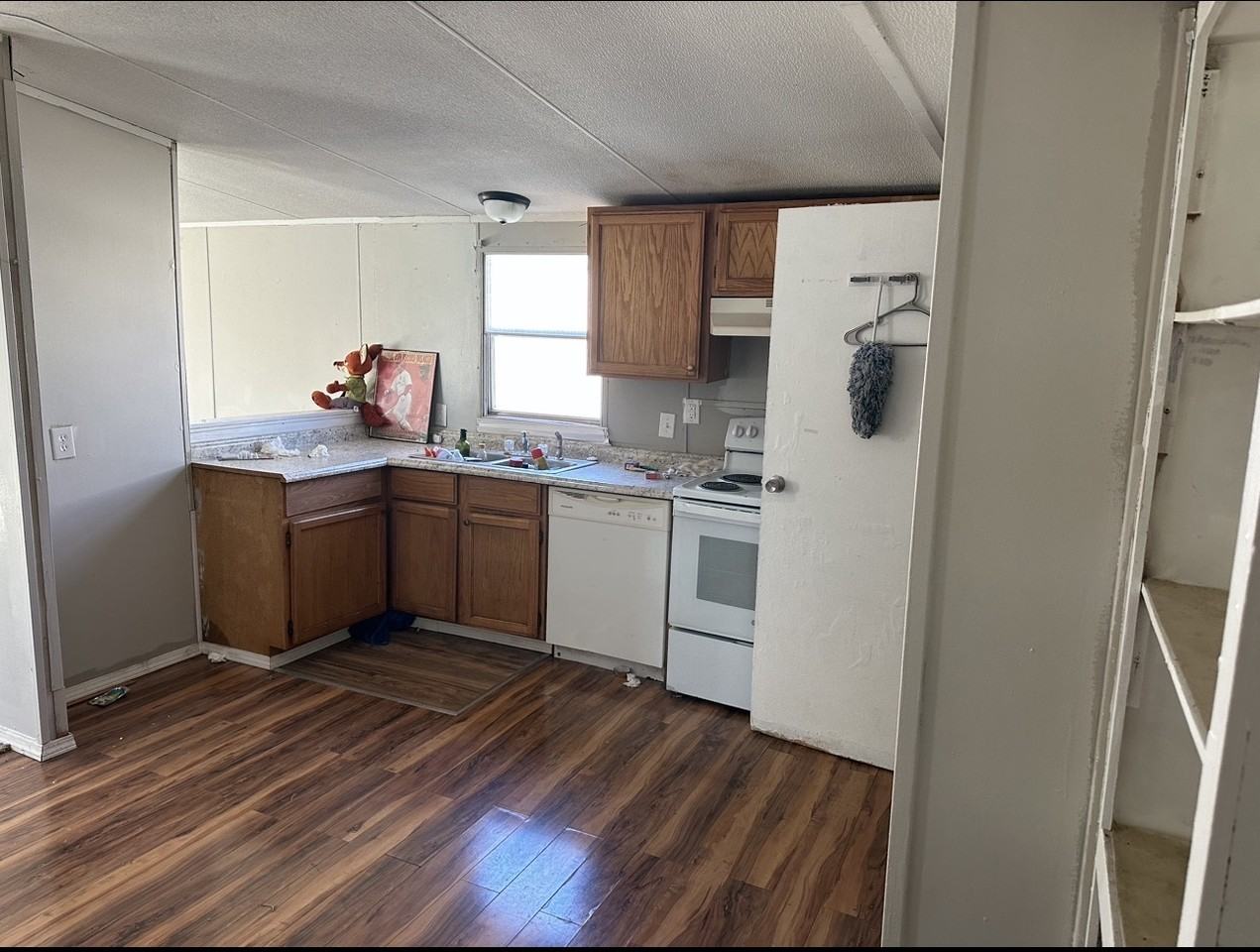446 Loose Creek Highway - Photo 5 of 50