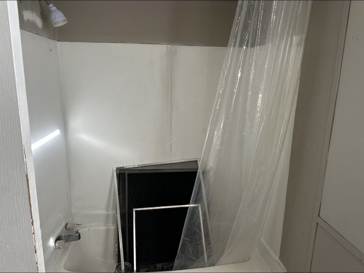 446 Loose Creek Highway - Photo 6 of 40