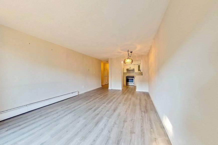 611 Blackford Street - Photo 3 of 10