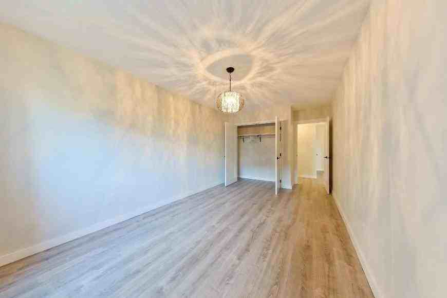 611 Blackford Street - Photo 5 of 10