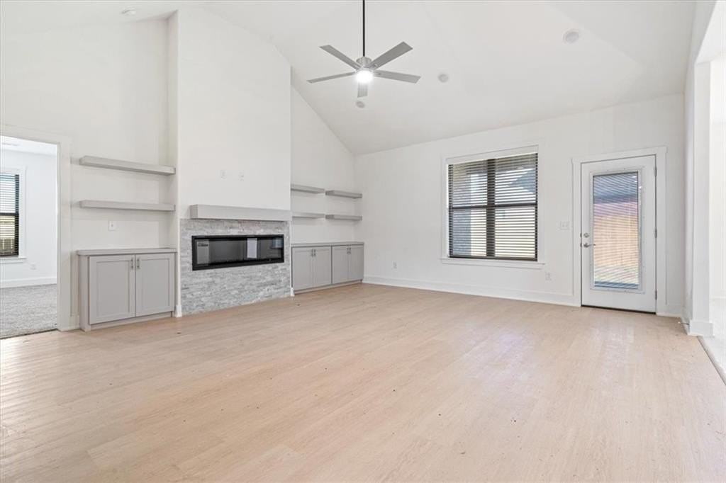 7004 Sw Basswood Ave - Photo 3 of 20