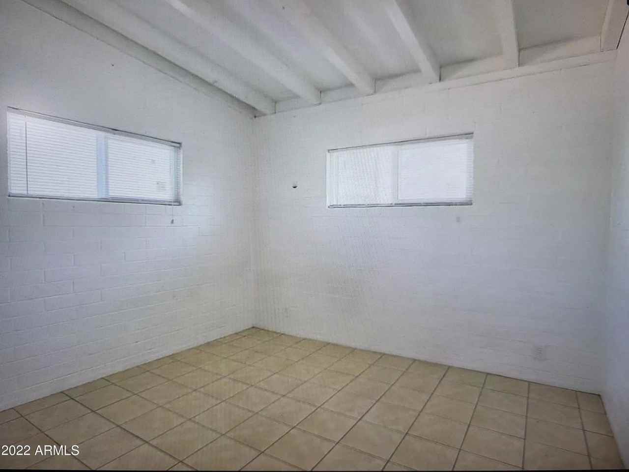 1851 E Yale St #3 - Photo 6 of 8