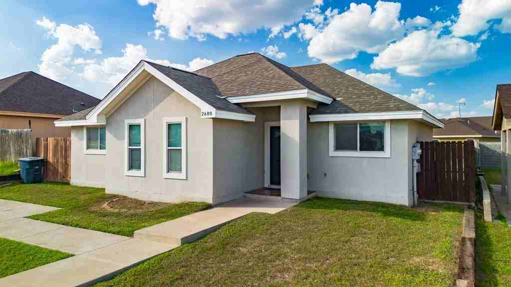 2680 Oak Manor Dr - Photo 3 of 42