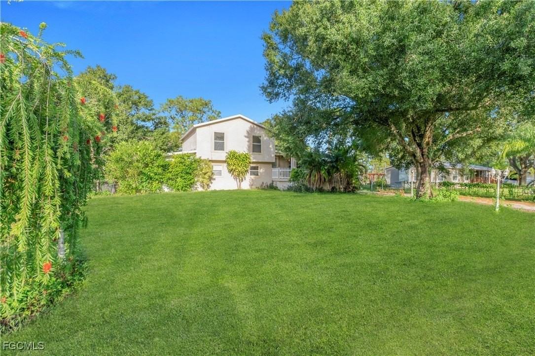 2313 Hamilton Ave - Photo 4 of 36