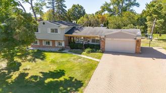 2616 Douglas Dr - Photo 1 of 1