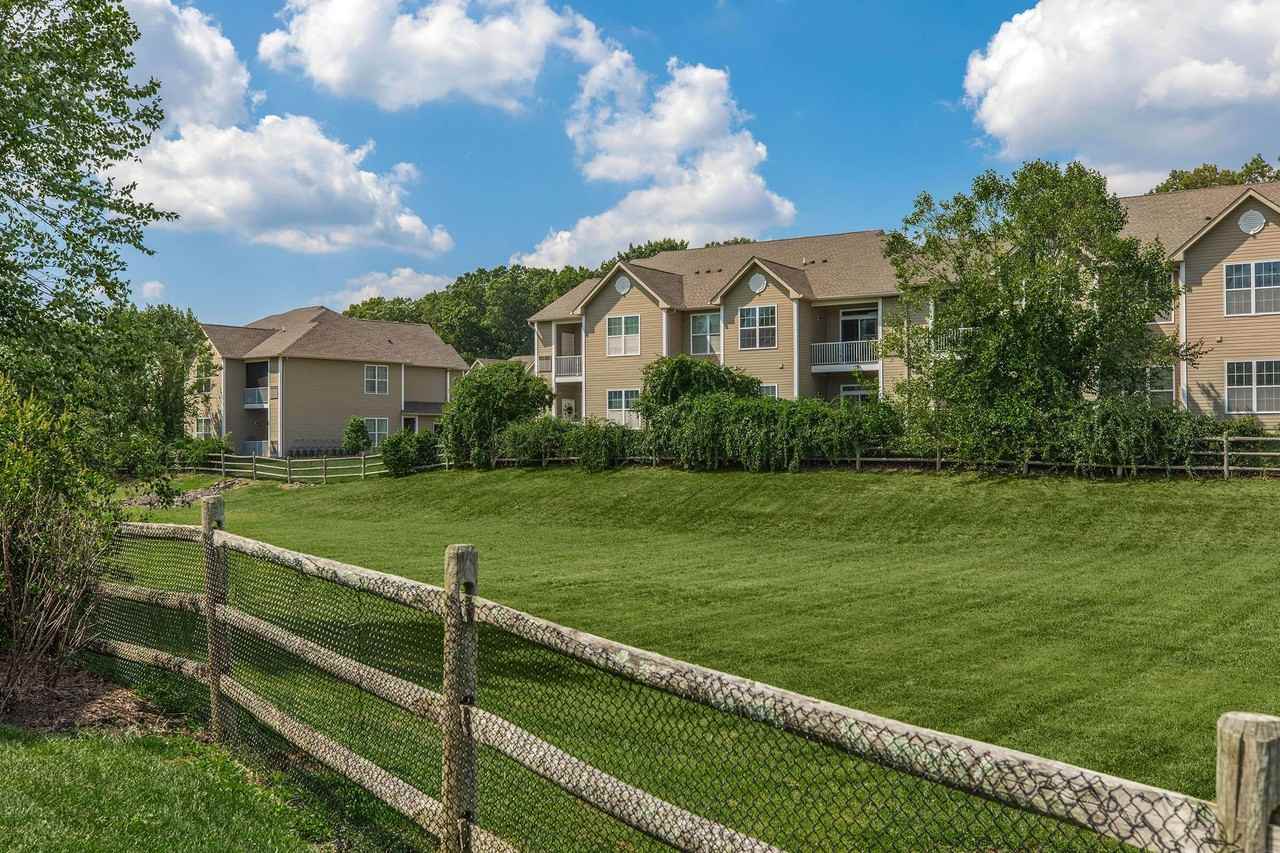 Verdana - Photo 3 of 50