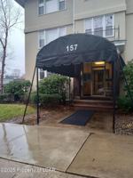 featured image of 157 E Walnut St