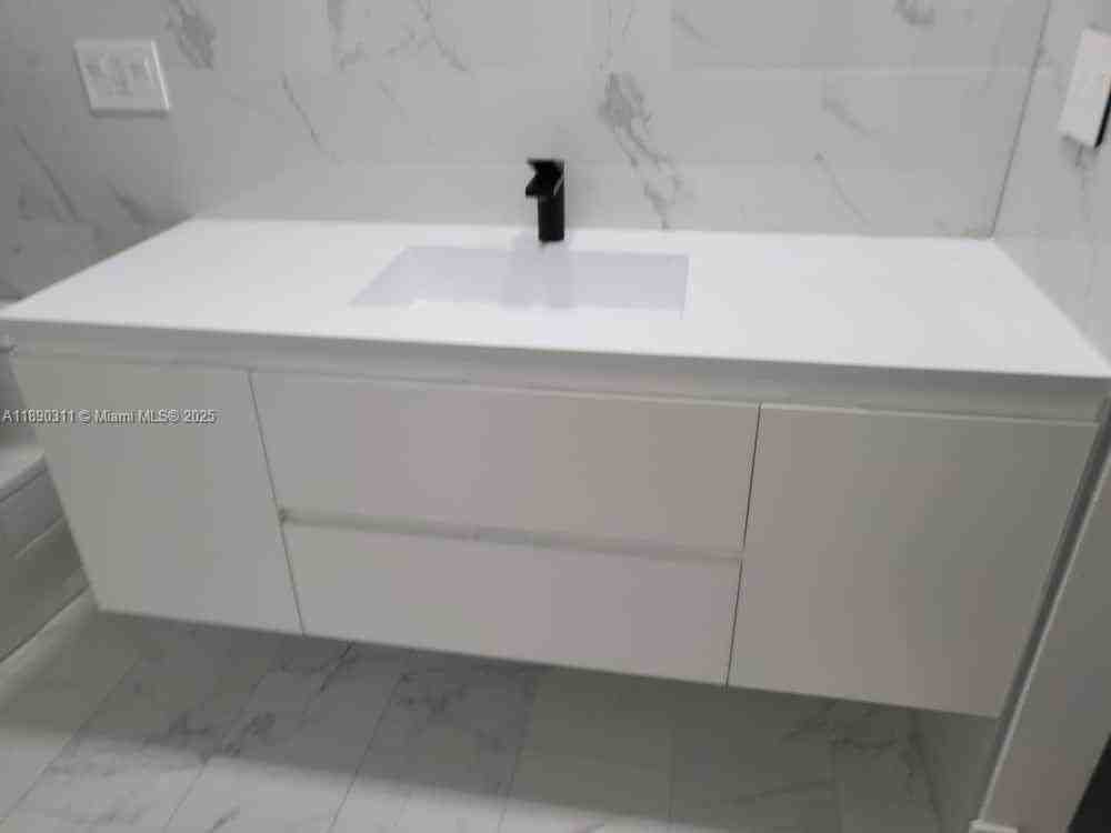 1236 N Hiatus Rd #1236 - Photo 2 of 19