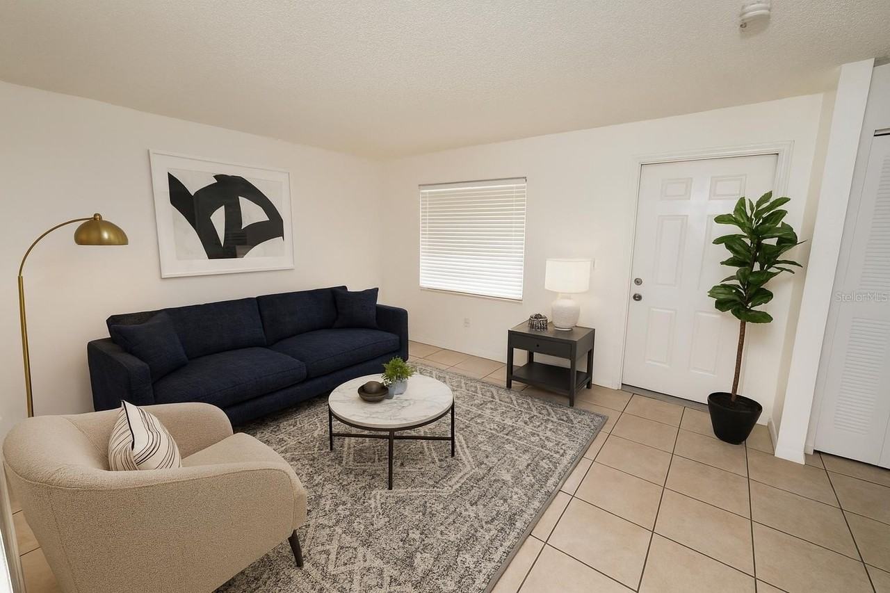 719 Michigan Ct #3 - Photo 3 of 16