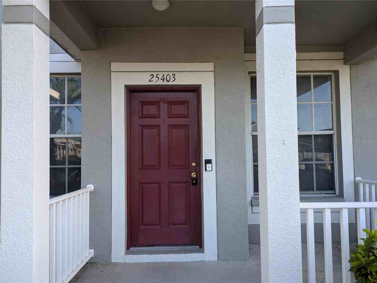 25403 Saddlehorn Way - Photo 2 of 18