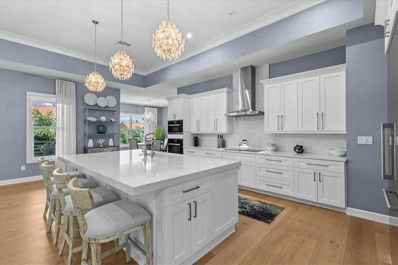 107 12th St - Photo 7 of 50