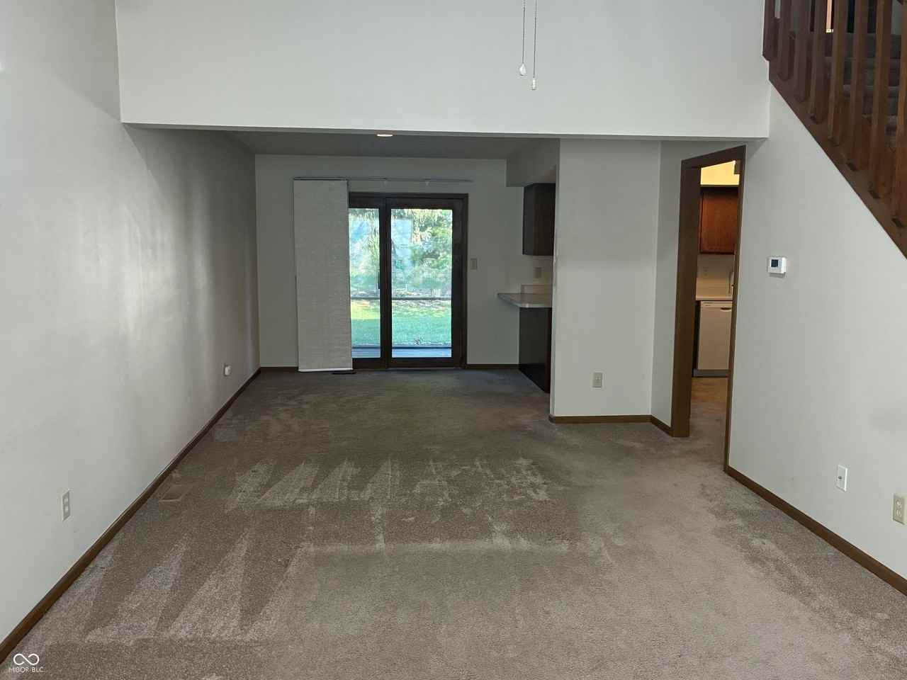 1131 Anthony Ct - Photo 5 of 10