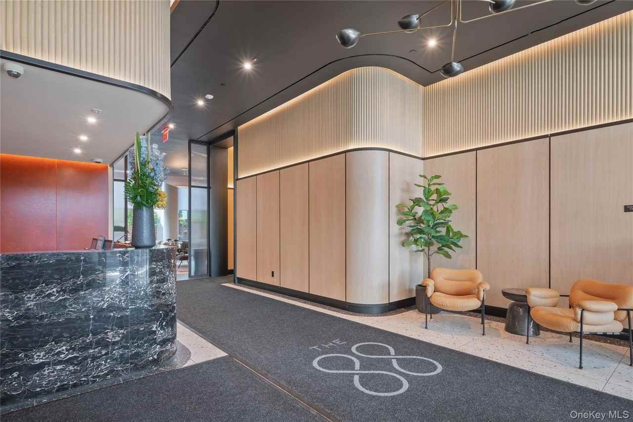 15310 Unit #804 88th Avenue - Photo 2 of 19