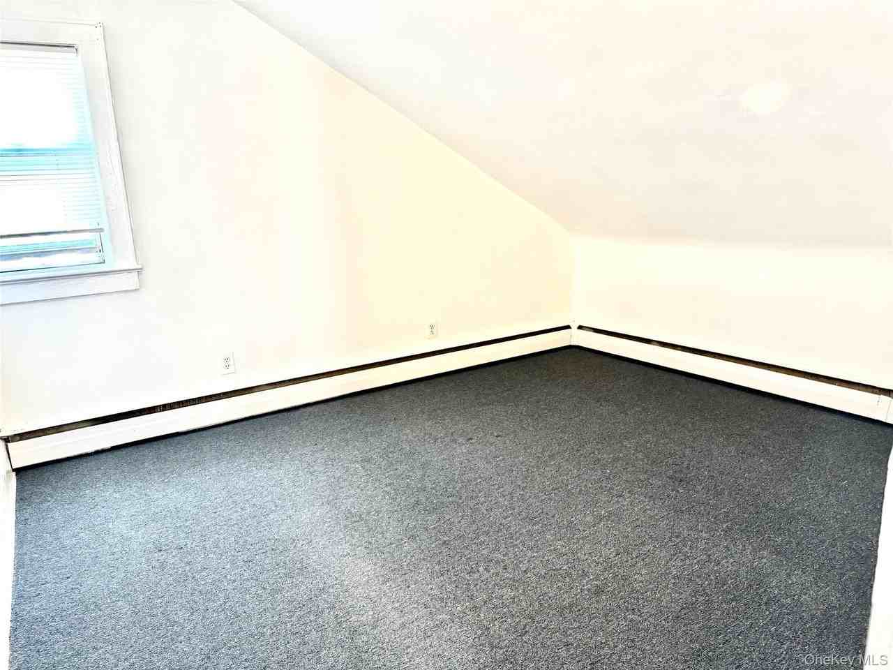 1573 9th Street - Photo 6 of 8