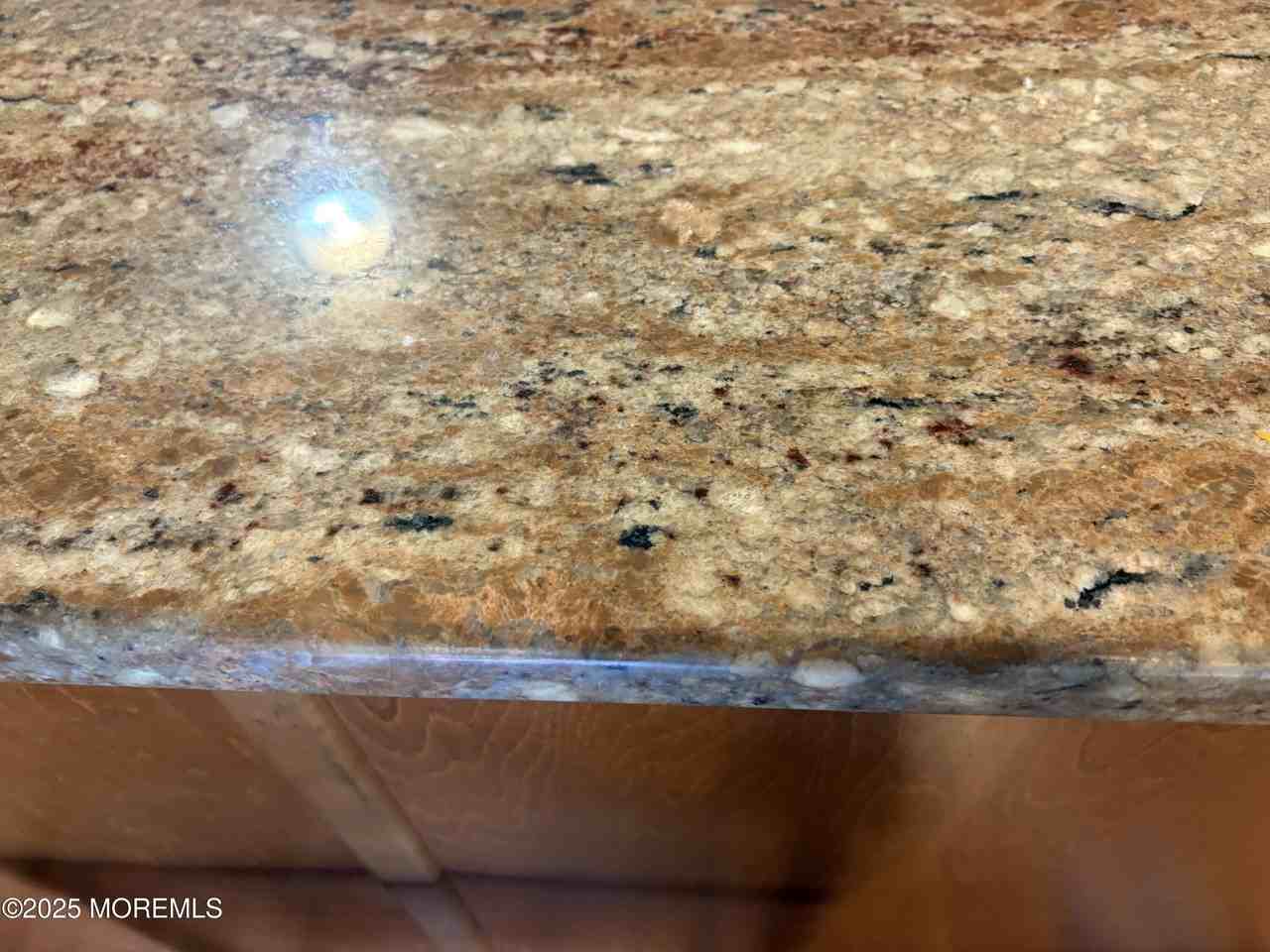 212 Frankfort Ave - Photo 7 of 23